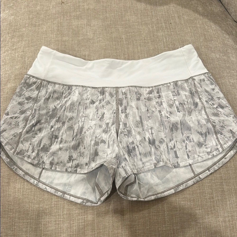 Lululemon Gray Shorts Size 6 4”